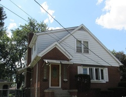 Pre-foreclosure Listing in 175TH ST HAMMOND, IN 46324