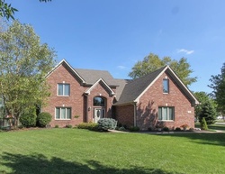 Pre-foreclosure Listing in CROOKED STICK CT GREENWOOD, IN 46142