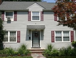 Pre-foreclosure in  CIDER MILL RD Union, NJ 07083