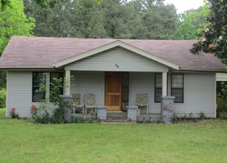 Pre-foreclosure in  W UNIVERSITY Magnolia, AR 71753