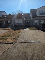Pre-foreclosure in  LETA CT Hampton, VA 23666