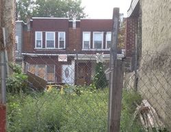 Pre-foreclosure in  W ANNSBURY ST Philadelphia, PA 19140