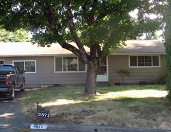 Pre-foreclosure Listing in DONEGAL ST EUGENE, OR 97404