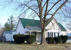 Pre-foreclosure Listing in W OAK ST MITCHELL, IN 47446