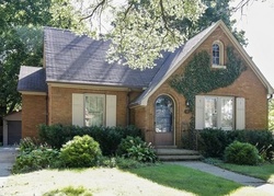  Henry St, Elgin IL