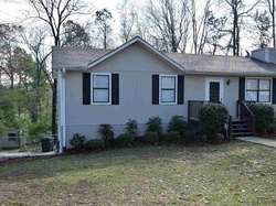 Pre-foreclosure in  KATHY DR Pinson, AL 35126