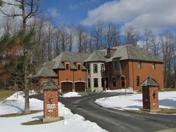Pre-foreclosure in  ARDMORE AVE Palatine, IL 60067