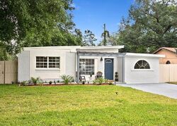 Pre-foreclosure in  CAPRI DR Clearwater, FL 33763