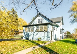 Pre-foreclosure in  S FOREST AVE Hillside, IL 60162