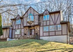 Pre-foreclosure Listing in S POWDER MILL RD MORRIS PLAINS, NJ 07950