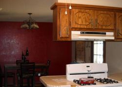 Pre-foreclosure in  E 1180 RD Sayre, OK 73662