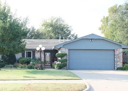 Pre-foreclosure Listing in NW WILLOW CREEK DR LAWTON, OK 73505
