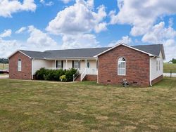 Pre-foreclosure Listing in ARROWOOD BRANCH RD CHESNEE, SC 29323