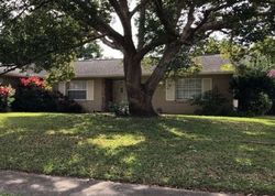 Pre-foreclosure in  EAST WIND ST Orlando, FL 32812