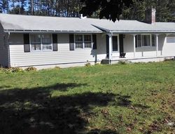 Pre-foreclosure Listing in MARY POTTER LN GREENFIELD, MA 01301