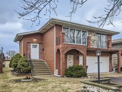 Pre-foreclosure in  173RD PL Lansing, IL 60438