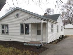 Pre-foreclosure in  GILBERT TER Machesney Park, IL 61115