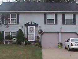 Pre-foreclosure in  BELLEAU DR Twinsburg, OH 44087