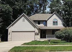 Pre-foreclosure in  77TH AVE Schererville, IN 46375