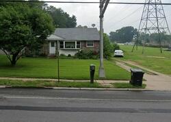  Church Rd, Riverton NJ