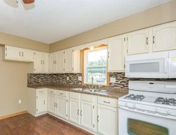 Pre-foreclosure in  E 36TH CT Des Moines, IA 50317