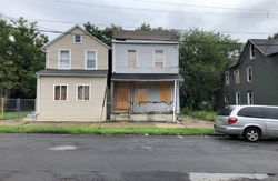 Pre-foreclosure in  N 25TH ST Camden, NJ 08105