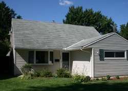 Pre-foreclosure Listing in WYLESWOOD DR BEREA, OH 44017