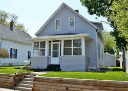 Pre-foreclosure in  41ST ST Rock Island, IL 61201