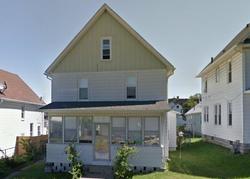 Pre-foreclosure in  9TH ST Moline, IL 61265