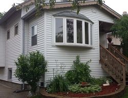  W Cornelia Ave, Chicago IL
