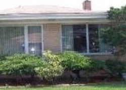 Pre-foreclosure in  S EMERALD AVE Chicago, IL 60628