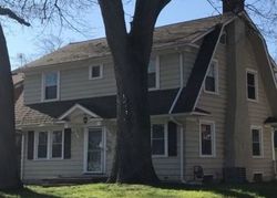 Pre-foreclosure in  CHARLESTOWN AVE Toledo, OH 43613
