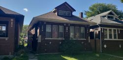 Pre-foreclosure in  S EUCLID AVE Chicago, IL 60617