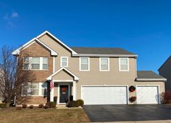 Pre-foreclosure in  BUCKSBURN LN Wadsworth, IL 60083