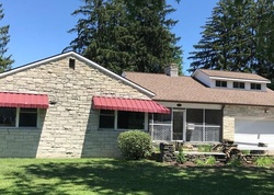 Pre-foreclosure in  DOWNS ST Defiance, OH 43512