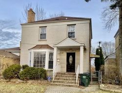 Pre-foreclosure Listing in N KEDVALE AVE LINCOLNWOOD, IL 60712