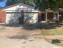 Pre-foreclosure in  E 34TH PL Tulsa, OK 74146