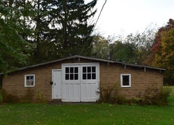 Pre-foreclosure Listing in HARTMAN RD WADSWORTH, OH 44281