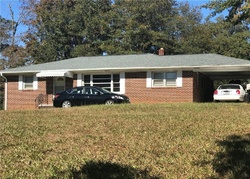 Pre-foreclosure in  ANTREVILLE HWY Iva, SC 29655