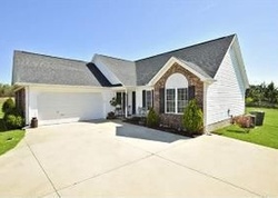 Pre-foreclosure Listing in AIRLEIGH PL RICHLANDS, NC 28574