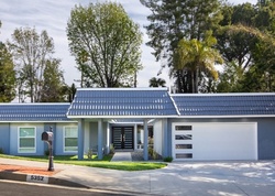 Pre-foreclosure in  ORRVILLE AVE Woodland Hills, CA 91367