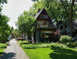 Pre-foreclosure in  HERRICK RD Riverside, IL 60546