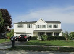  Howard Dr, Schaumburg IL