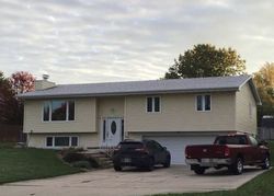 Pre-foreclosure Listing in SPENCER ST GRINNELL, IA 50112
