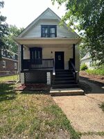Pre-foreclosure in  S ATLANTIC AVE Riverdale, IL 60827