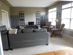 Pre-foreclosure in  MANHATTAN CIR Oswego, IL 60543