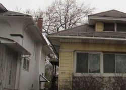 Pre-foreclosure in  S LOMBARD AVE Oak Park, IL 60302