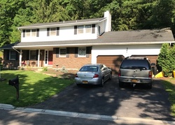 Pre-foreclosure in  ROSEWOOD TER Endicott, NY 13760