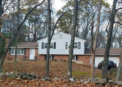 Pre-foreclosure Listing in CICCIO RD SOUTHINGTON, CT 06489