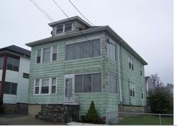 Pre-foreclosure Listing in ALFRED ST FALL RIVER, MA 02721